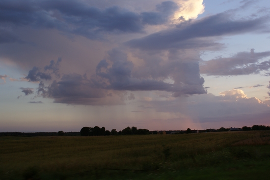 cumulonimbus- deszcz(virga)