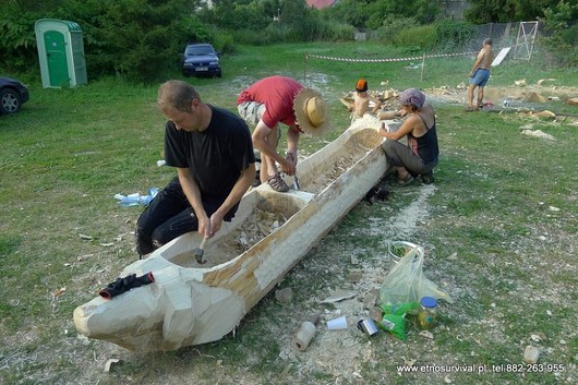 dłubanki źródło:  www.etnosurvival.pl